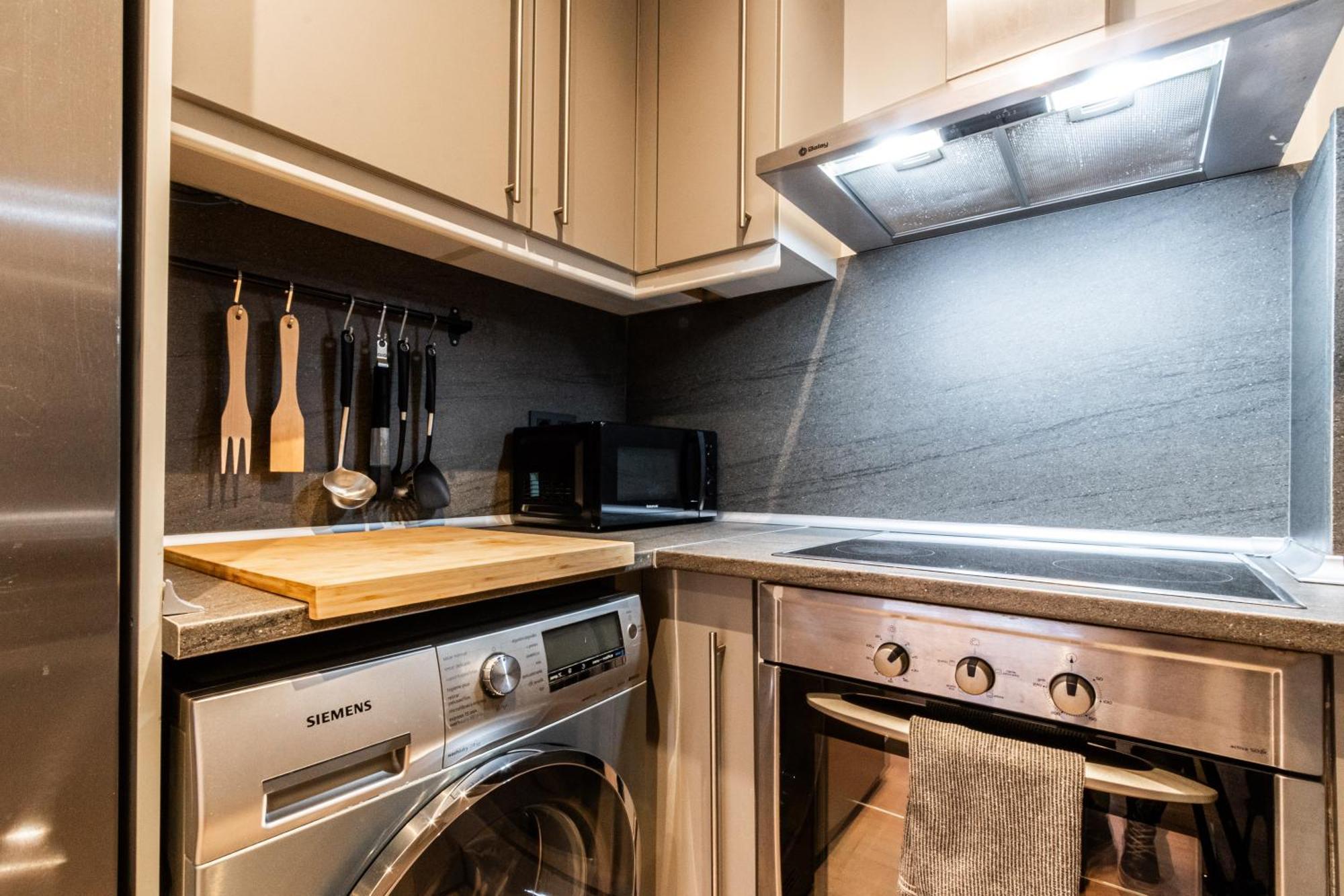 Exclusive Apartments Barcelona 4 Personas St Pere تيراسا المظهر الخارجي الصورة